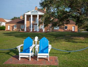 Fort Johnston-Southport Museum & Visitor Center